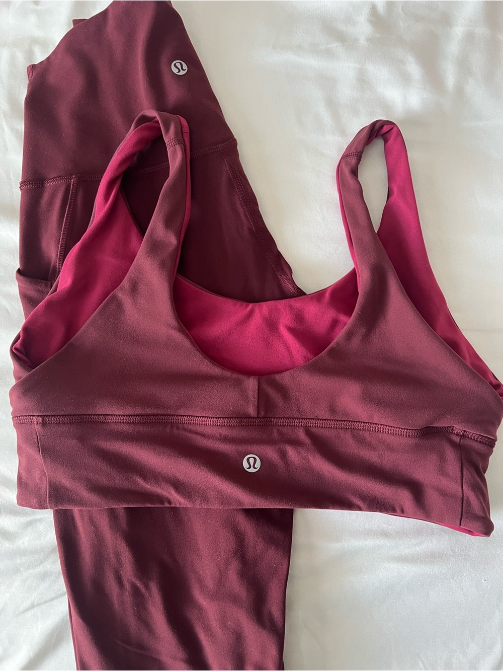 Lululemon- Align reversible Sports Bra (10) & Leggings (6) Set - Picture 3 of 10